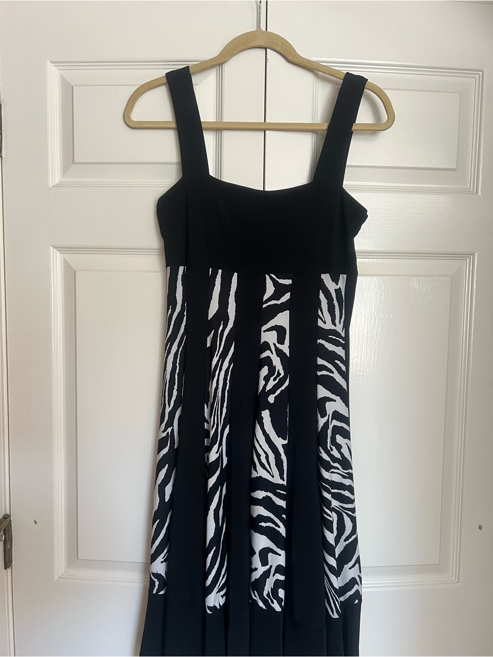 Black Zebra Print Strappy Maxi Dress